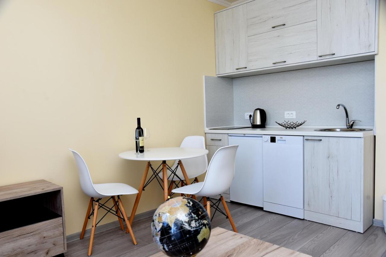 קוטור Sunset Apartments מראה חיצוני תמונה